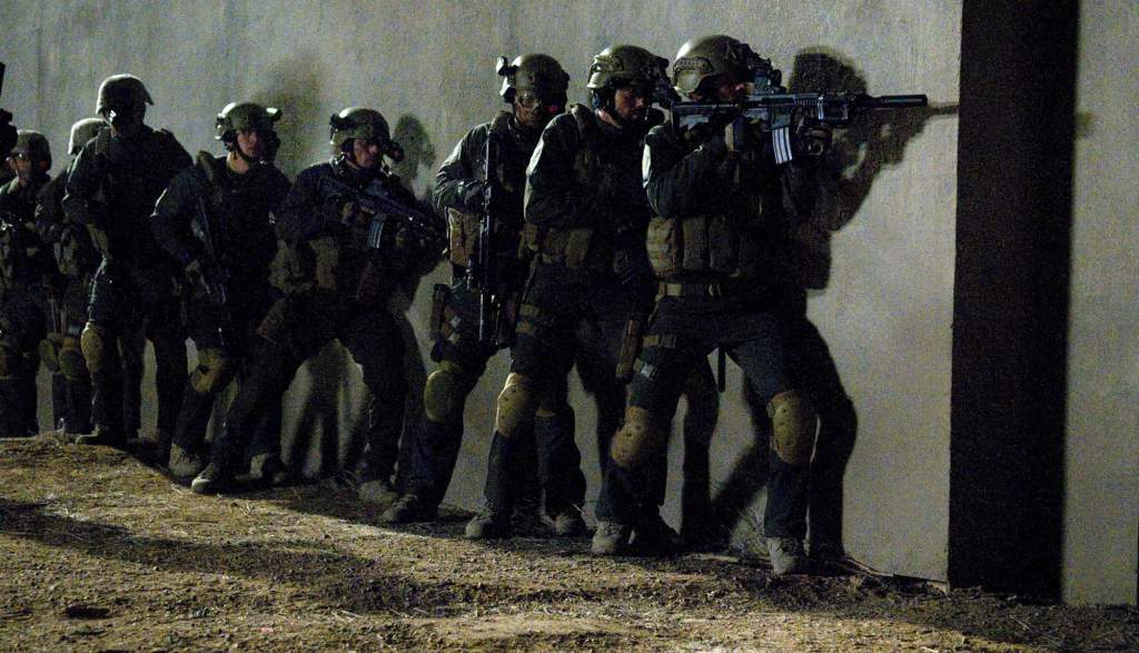 En bild av flottans elitförband Seal Team Six från tv-filmen ”Seal Team Six: The Raid on Osama Bin Laden”, som dramatiserar mordet på al-Qaida-ledaren. Foto: Ursula Coyote / AP